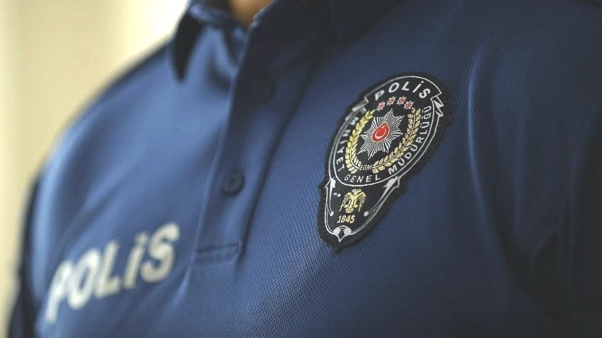 Polis-5